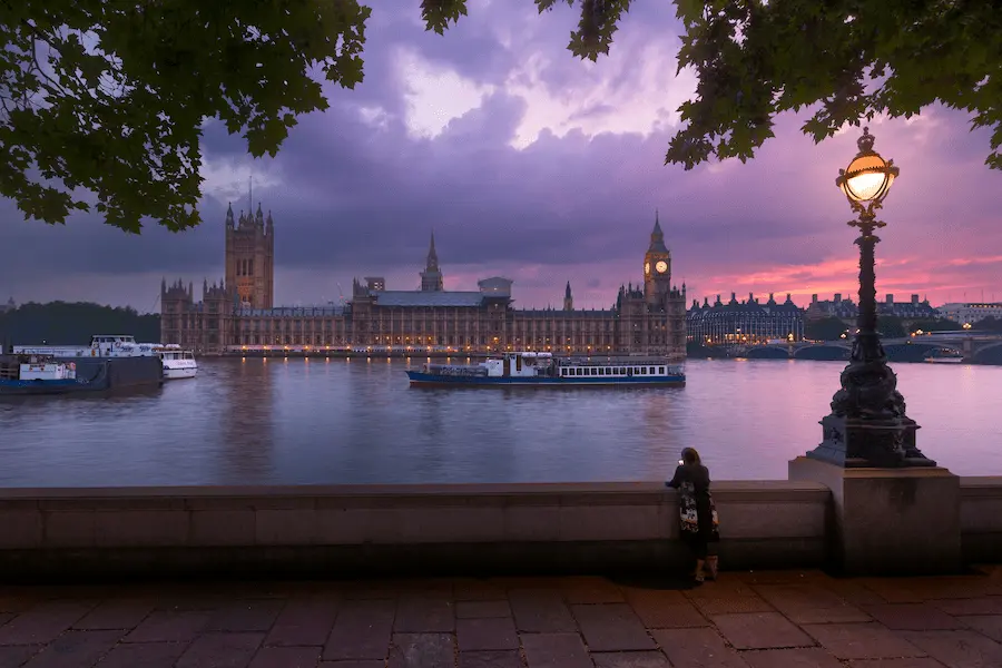 Londen - De Betoverende Nevels en Majestueus Koninklijk Erfgoed